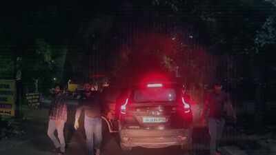 Four men allegedly got out of the SUV and tried to open his car door. Gurgaon road rage: 4 men smash car window, then attack complainants outside police station