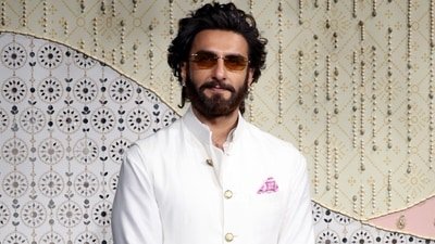 Ranveer Singh pledges support for 1,000 girls’ education as he marks PM Modi’s birthday. (Sunil Khandare) Ranveer Singh pledges support for 1,000 girls’ education as he marks PM Modi’s birthday. (Sunil Khandare)
