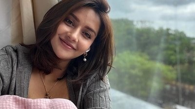 Mahima Nambiar met with a serious accident just days before shooting for Mandaadi. Mahima Nambiar met with a serious accident just days before shooting for Mandaadi.