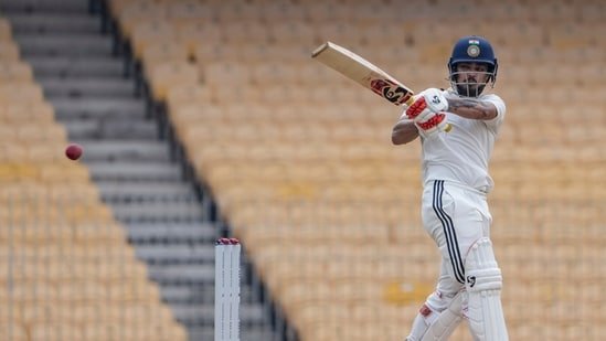 EZ vs SZ Live Score, Duleep Trophy 2026 Final Day 2: Ishan Kishan aims to continue from where he left off.