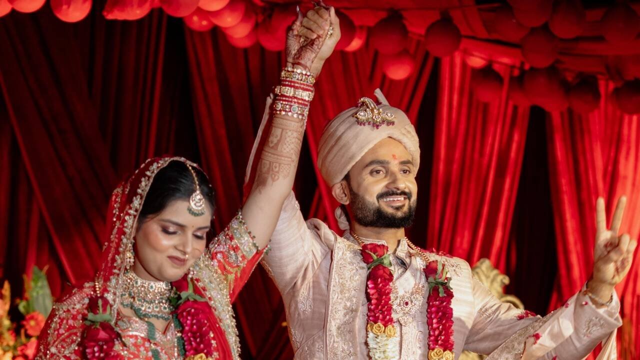 Akash Deep married IG