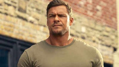 Alan Ritchson talks about how one of his favourite books from Lee Child almost got made into a season with 'Reacher', however the decision ended up getting scrapped. (Instagram) Alan Ritchson comments on how ‘Reacher’ almost adapted Lee Child’s ‘Die Trying’: ‘until someone got re-elected'