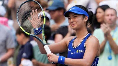 'Laban Alex': From a basketball- and boxing-obsessed nation where sporting heroes are mostly men, Filipina Alex Eala is creating a fandom of her own at US Open