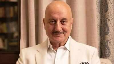 Anupam Kher reveals how sleepless nights led to manic depression diagnosis 10-12 years ago (Image Credits IMDb) Anupam Kher reveals how sleepless nights led to manic depression diagnosis 10-12 years ago despite being ‘such a positive person’, going bankrupt and facial paralysis during 'Hum Aapke Hain Koun': ‘The psychiatrist said optimism is your problem’