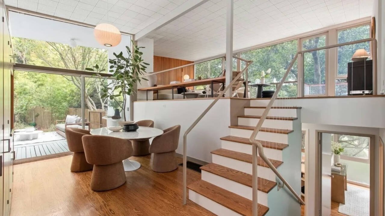 Arthur Frederic Kip and his wife, Joan, owned the house from its construction in 1952 until 2013.