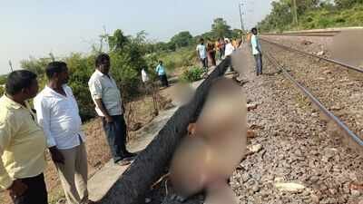 Balamoni Kistaiah, the owner of the sheep, said he had kept the flock in an enclosure nearby on Monday night. Delhi-Hyderabad train runs over sheep; RPF puts toll at 195, owner at 375