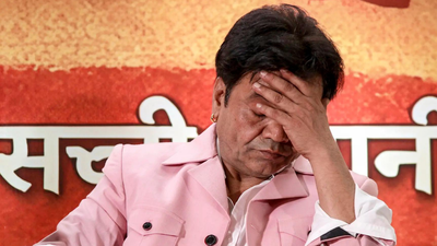'Perfect in doing drama': SC gives Rajpal Yadav final chance to deposit Rs 2 crore 'Perfect in doing drama': SC gives Rajpal Yadav final chance to deposit Rs 2 crore