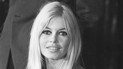 Brigitte Bardot’s 285 personal belongings were expected to bring about €50,000 at a Paris auction; instead, they fetched €953,531, nearly 20 times the estimate, as her widower criticised the sale