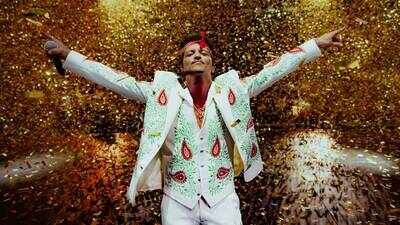 Bruno Mars has addressed years of speculation about a $60 million casino debt during a Las Vegas show. Bruno Mars puts $50 million casino debt rumours to rest: ‘I’m debt free’; singer’s $260 million fortune includes Studio City mansion, Honolulu estate and Las Vegas residency