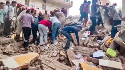The eyewitness said the collapsed building was called ‘Hostel Daze’ ‘Adjacent building also caved in’: Eyewitnesses recall Delhi collapse horror in Satya Niketan