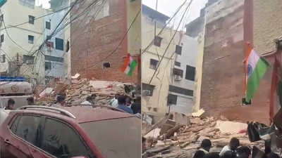 A building collapsed near Shiv Mandir in Satya Niketan Building collapses near Delhi's Satya Niketan, several feared trapped