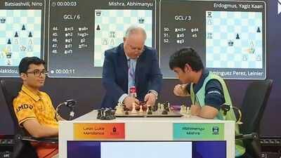 Abhimanyu Mishra vs Leon Luke Mendonca (Screengrab) 'Leon was apologising': How an illegal move cost Abhimanyu Mishra a sure-shot win in GCL