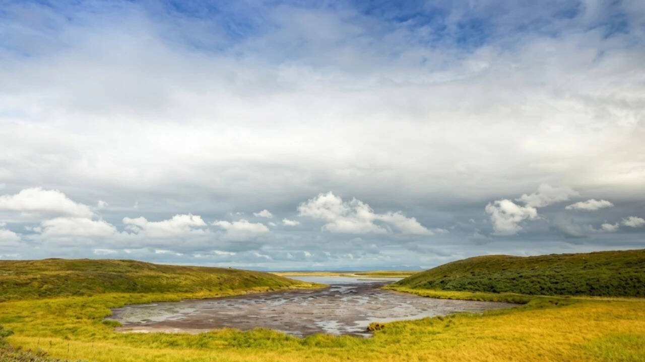 Environmental groups say the land swap could allow SpaceX construction on public refuge land.<br>