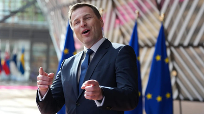 Estonia minister quits job over arms deal with Indian firm Estonia minister quits after €70-million Ukraine shell deal involving Indian firm