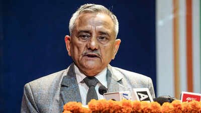 File photo: Former Chief of Defence Staff (CDS) General Anil Chauhan ‘We’ve got to be careful’: Ex-CDS Anil Chauhan flags Pakistan's 'overconfidence' after Mecca Pact