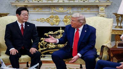 South Korea unveiled implementation plans for three major US energy projects under the investment package including Alaska LNG project, gas-fired power plant in Texas and plans to invest $120 billion in eight nuclear reactors. Trump announces $200bn South Korean investment in US, $54bn for Alaska LNG