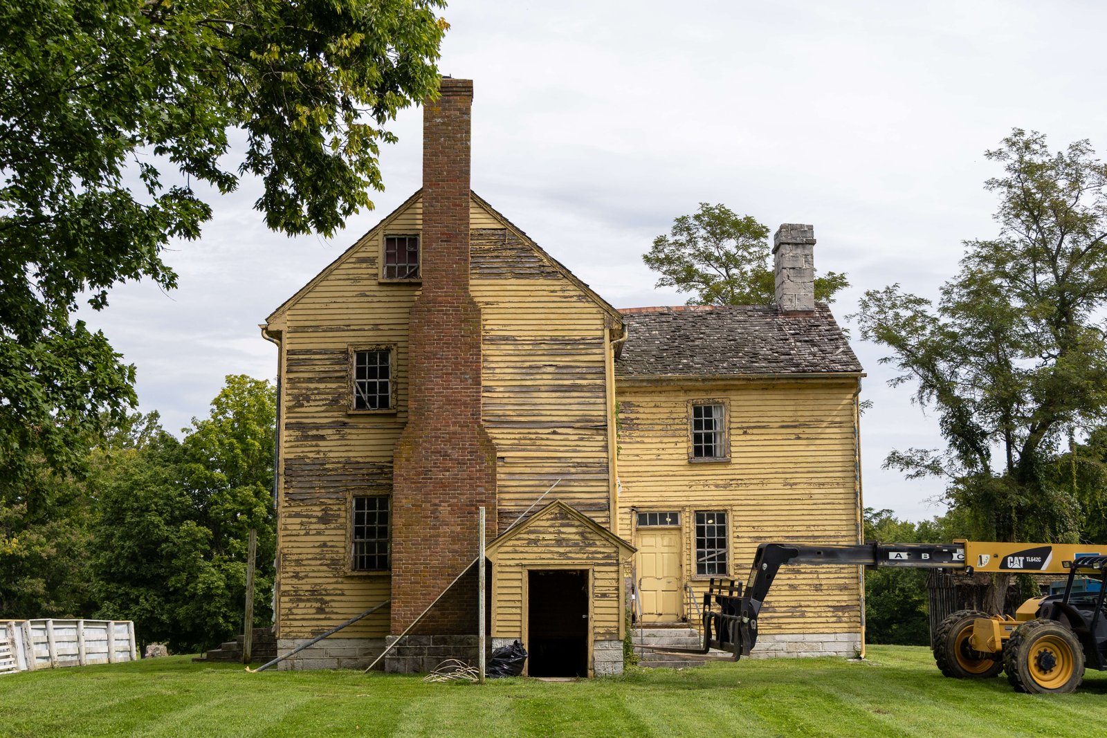 From Shaker home to near ruin
