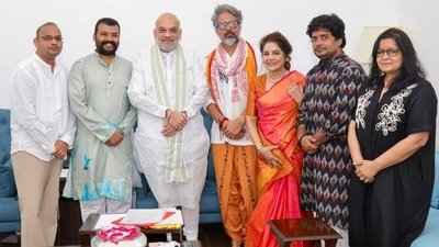 Amit Shah with the team of Hanuman Ansh Amit Shah with the team of Hanuman Ansh