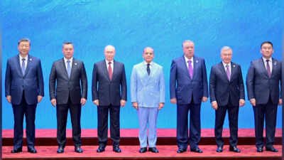 The edited framing keeps Sharif at the centre alongside several prominent leaders To keep himself in focus, Pak PM Shehbaz Sharif crops out world leaders from SCO summit photo