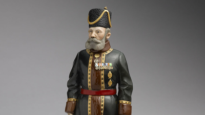In 1934, a New York collector bought a Fabergé figure tied to Russia’s imperial court; nearly 80 years later it resurfaced in a family attic and sold at auction for a record $5.2 million