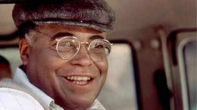 Quote of the day by James Earl Jones: ‘I cannot be Paul Robeson or Josh Gibson; but I can allow myself to experience what the playwright has set out to show about their life experiences,’ a powerful life lesson on understanding others and finding your own voice(Image Credit: Still from 1989 film Field of Dreams) Quote of the day by James Earl Jones: ‘I cannot be Paul Robeson or Josh Gibson; but I can allow myself to experience what the playwright has set out to show about their life experiences,’ a powerful life lesson on understanding others and finding your own voice