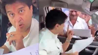 Union minister's fiery response to Guna resident goes viral, Congress reacts ‘Arrogance of power’: Congress calls out Scindia over his viral video with MP residents over road