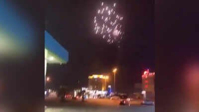 Mecca, the holiest site for nearly 2 billion Muslims, received its first-ever live emergency missile & drone warning Saudi Arabia issues brief danger alerts for Mecca, Jeddah, Taif amid Houthi escalation