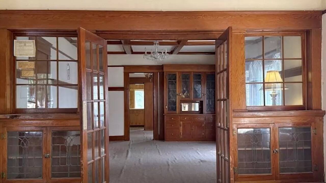 Once a thriving family business, this 22-bedroom hotel now is on the market