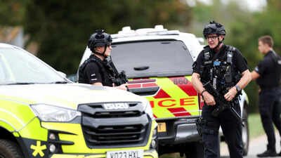 5 held in UK for suspected plot to attack air base used by US