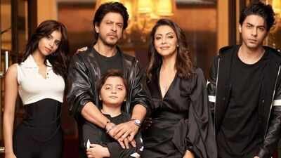 'Wife does the aarti’: Shah Rukh Khan opens up about 'very simple and family time' Ganpati celebrations at Mannat, says ‘kids and friends gather to laugh’ ahead of visarjan tonight