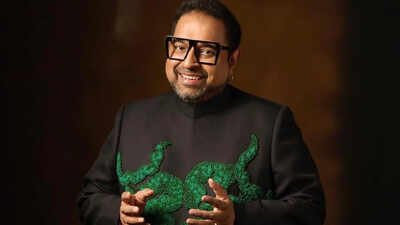 Shankar Mahadevan explains why singers often forget the lyrics of their own hit songs: 'The track has become popular and super hit' Shankar Mahadevan explains why singers often forget the lyrics of their own hit songs: 'The track has become popular and super hit'