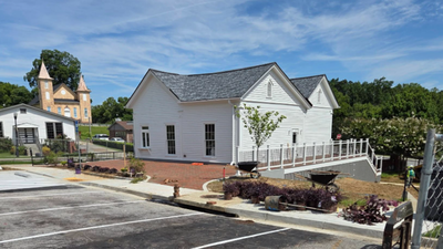 The nearly $500,000 relocation and restoration effort has preserved the pre-Civil War structure, which is now being prepared as a new location for Bizarre Coffee (Image Credit: Facebook/ @Save Acworth History by Mark Turner) A Georgia city moved a pre-Civil War house out of the way of a hotel project instead of demolishing it; after a $500,000 relocation and restoration, it is becoming a coffee shop