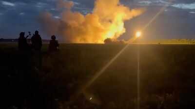 Ukraine is on the verge of deploying its own ballistic missiles, specifically the FP-7 model, which can hit targets up to 200 km away. Ukraine races to close Russia’s ballistic missile gap with homegrown FP-7 missile