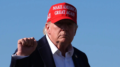 Trump threatens to stop sale of Canada's Bombardier jets 'Stop treating America like a piggybank': Trump threatens to block Canada's Bombardier jets in US