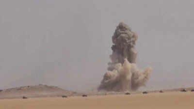 Yemen army claims 4 Iranian drone-missile experts killed in Taiz 4 Iranian experts killed in Taiz as Yemen army unleashes 756-operation offensive against Houthis