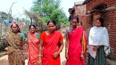 For many women aspirants, it is a chance to step out of poverty, secure their children’s education and bring stability to their families In saris and slippers, Ramgarh women run for a govt job dream
