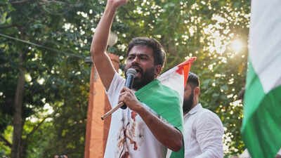 ‘Gandhi, Nehru, Ambedkar are India’s soul, mind, backbone’: Dipke's jibe at Centre