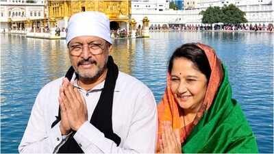 Meet Nana Patekar’s wife Neelakanti Patekar, the award-winning actor who gave up IIT for the arts