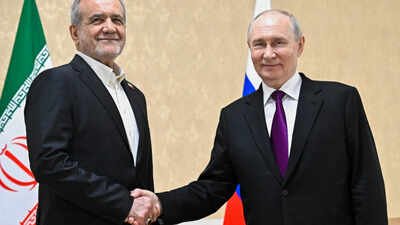 Putin offers to do ‘everything in our power’ to end Middle East conflict in talks with Pezeshkian 'Ready to do everything in our power': Putin offers to help end Iran war