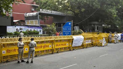 New Delhi: Barricades installed outside the Election Commission of India�s office as part of heightened security arrangements by Delhi Police ahead of a proposed protest by the Cockroach Janta Party (CJP), in New Delhi. Delhi Police have heightened security across Lutyens' Delhi, deploying extra force and enforcing Section 163 of the BNSS prohibiting unlawful gatherings. (PTI Photo/Rushikesh More)(PTI10_09_2026_000223A) ‘Coordinate with Delhi Police’: Home secy directs states, UTs amid CJP mobilisation concerns ahead of banned protest