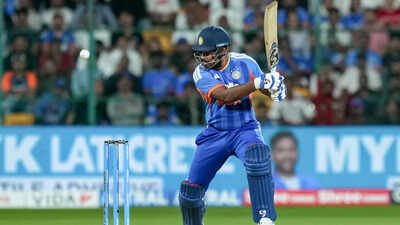 ‘Lifetime subscription to pressure’: Ex-India cricketer’s blunt defence of Sanju Samson