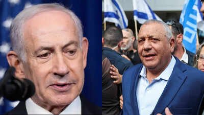 File photo: Israel's prime minister Benjamin Netanyahu and Gadi Eisenkot Israel election exit polls show no clear winner as Netanyahu and rivals fall short of majority