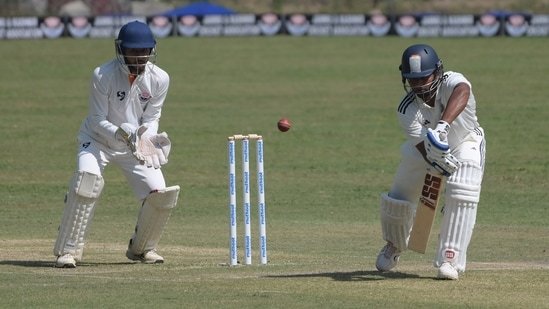 Sarfaraz Khan batting in domestic cricket. Sarfaraz Khan batting in domestic cricket.