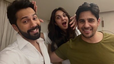 Varun Dhawan shared a selfie with Sidharth Malhotra and Kiara Advani.
