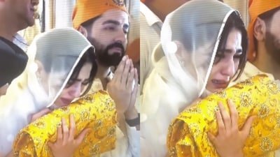Sara Ali Khan cries while offering prayers at Golden Temple in Amritsar.
