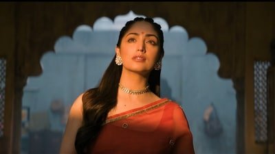 Yami Gautam in a still from Nayyi Navelli.