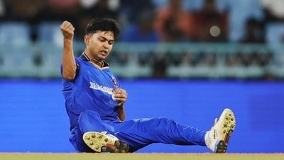 By the time Zeeshan Ansari completed his five-for, Goa had been bowled out in 61.3 overs (HT_PRINT) By the time Zeeshan Ansari completed his five-for, Goa had been bowled out in 61.3 overs (HT_PRINT)
