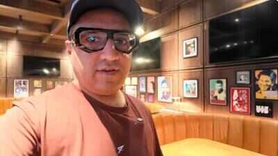 Ashneer Grover gives a tour (Screengrab/Youtube) Ashneer Grover gives a tour of ₹100-crore DLF Camellias: ‘It doesn’t look like India’; Inside Gurugram’s ultra-luxury address featuring a snow room, bowling alley, private cinema, Olympic-size swimming pool