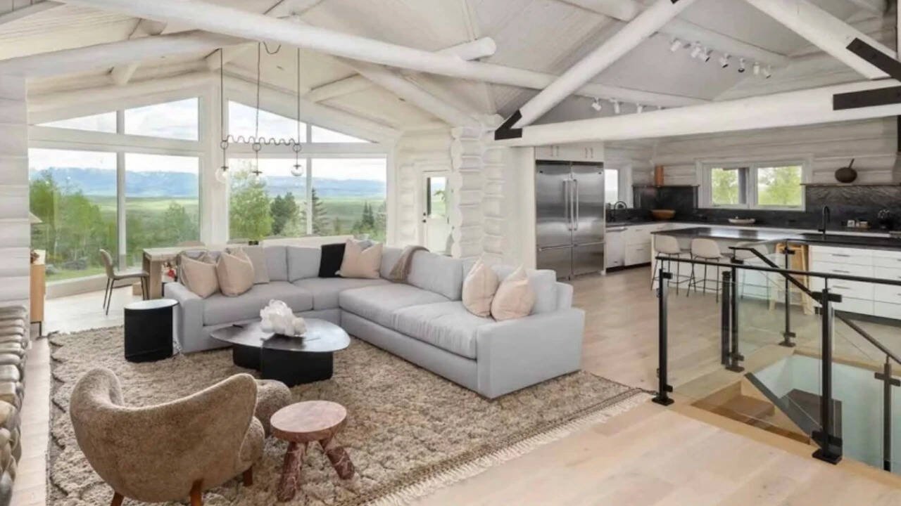 <br>The remodelled home has four bedrooms, 4½ bathrooms, and an office suite with a sauna, hot tub and cold plunge.
