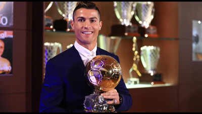 Cristiano Ronaldo leads the Ballon d’Or of All Time (B.O.A.T.) fan vote with 62%, ahead of Messi/ Balland'or Cristiano Ronaldo leads Ballon d’Or of All Time (B.O.A.T.) fan vote by a landslide ahead of Messi and 10 other winners